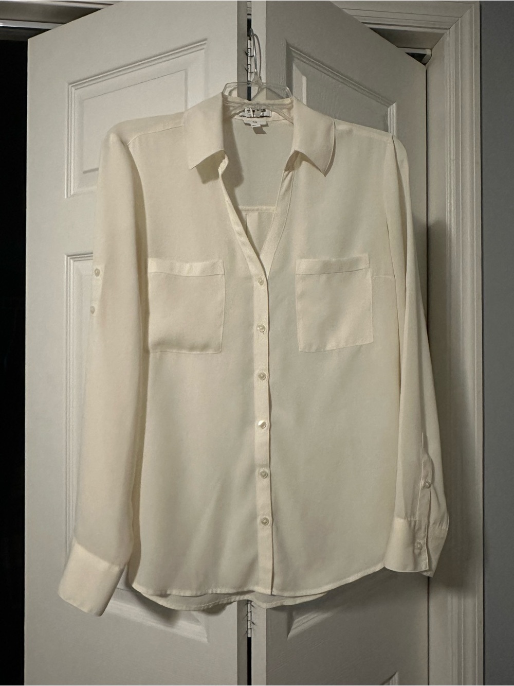 Classic Women's Cream Button-Up Shirt - Lightweight Long Sleeve EXPRESS medium